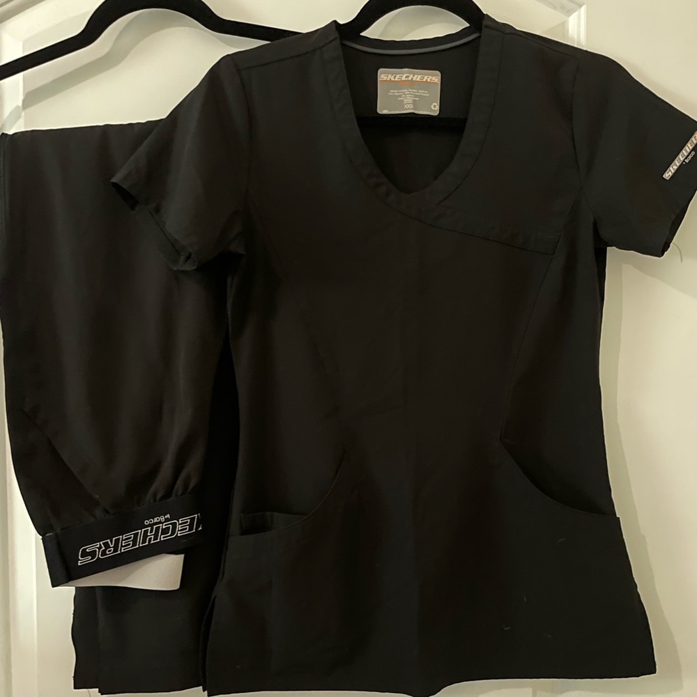 Skechers scrub set XXS